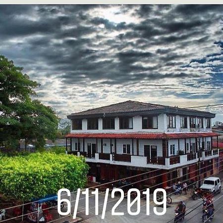 La Casona Llanera Acomodação com café da manhã San Martin  Exterior foto
